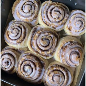 CINNAMON ROLL 1 DOZEN